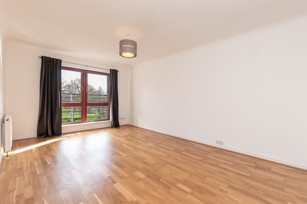 Property photo 2 of 15 2