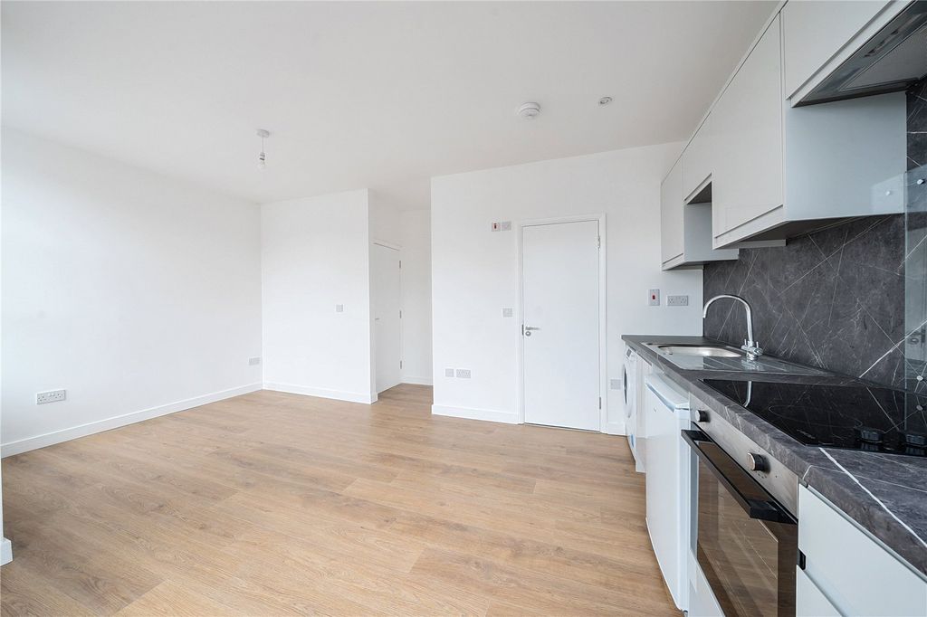 Property photo 3 of 5 Picture No. 07