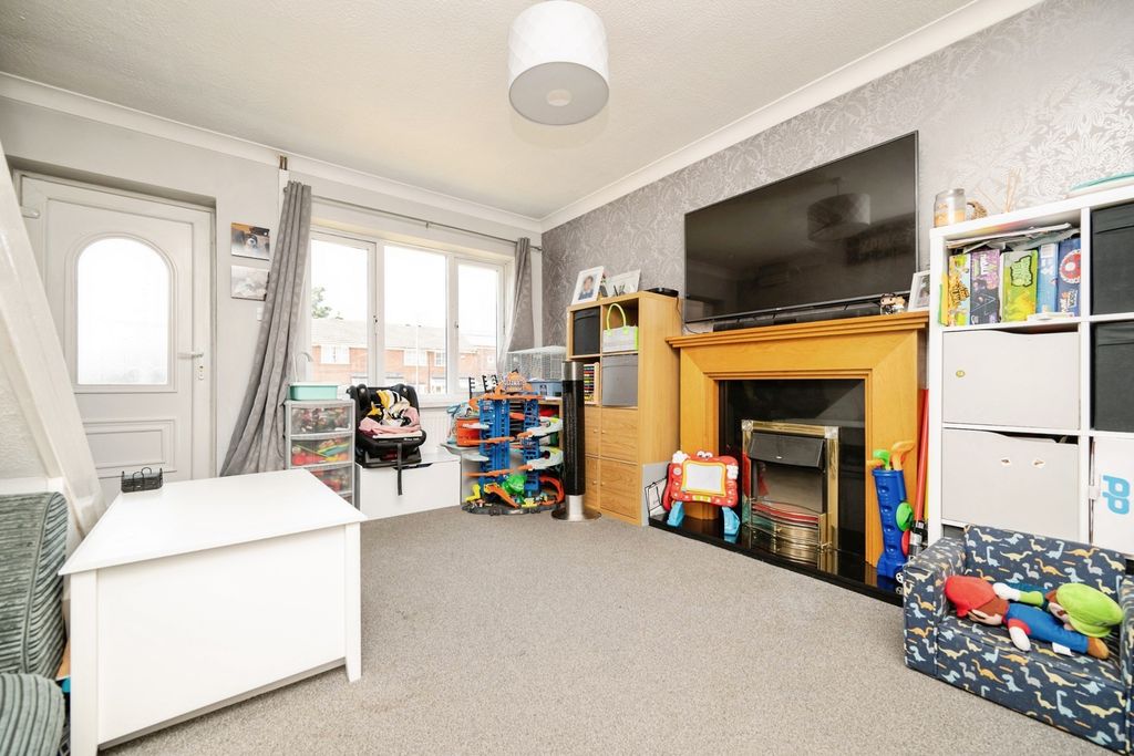 Property photo 2 of 19 Pbox-Img.Jpg