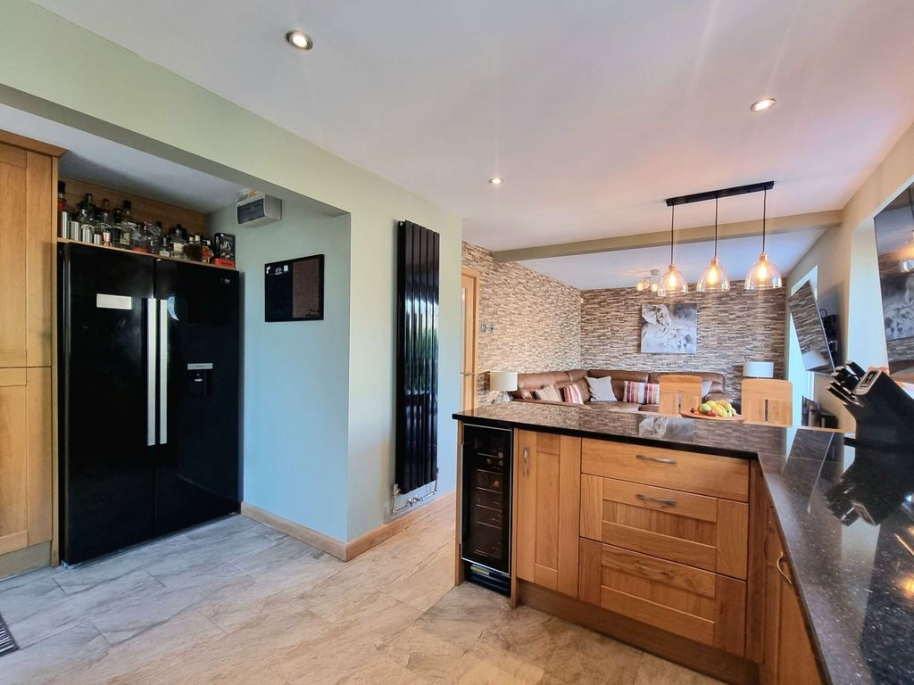 Property photo 2 of 51
