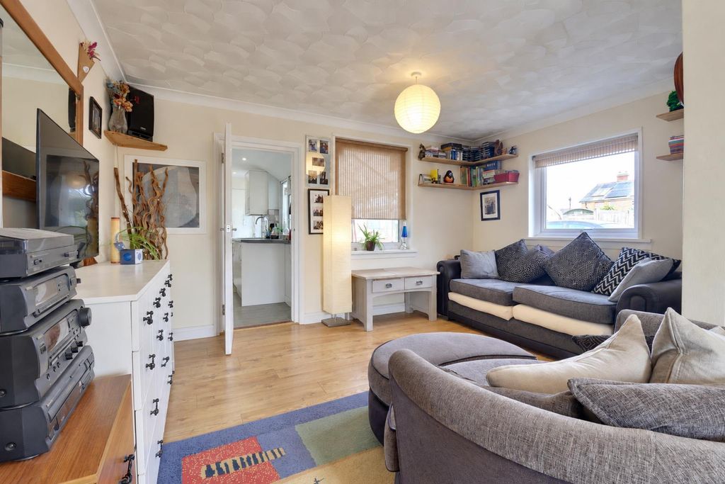 Property photo 2 of 18 55673D44-287D-41Bf-81CC-A5Aae0864Fe0.Png