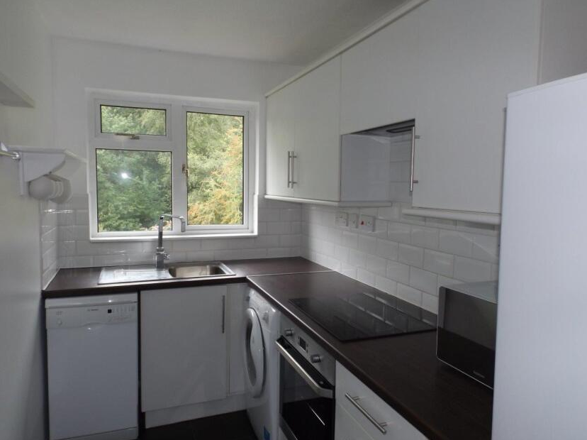 Property photo 2 of 3