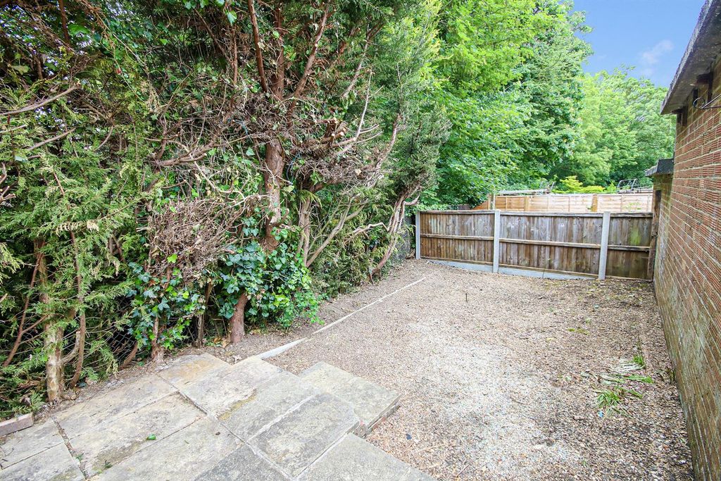 Property photo 2 of 9 3-Img_2479.Jpg