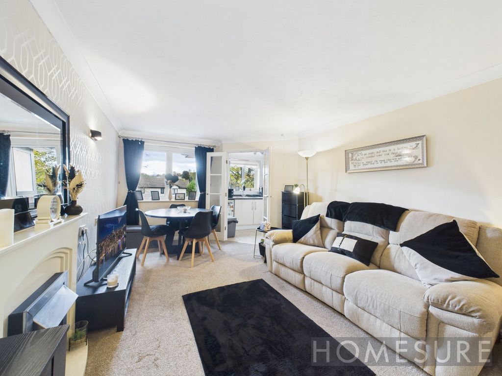 Property photo 2 of 12 Picture No. 09