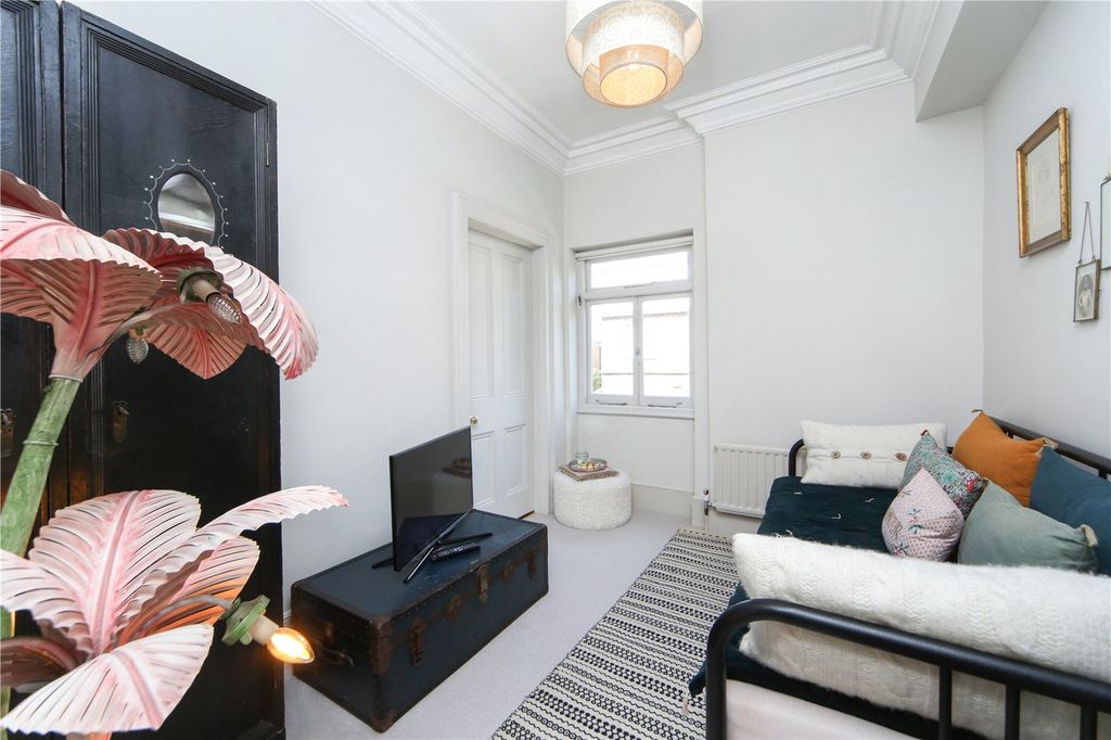 Property photo 3 of 7 Picture No. 05