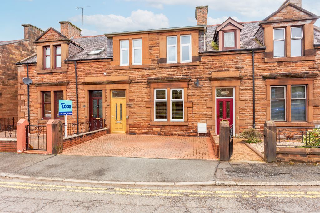 Property photo 1 of 31 Front External