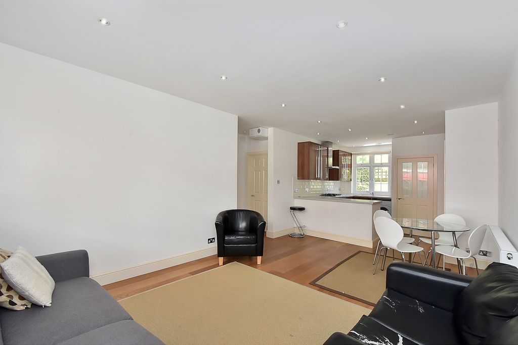 Property photo 2 of 9 Picture 2