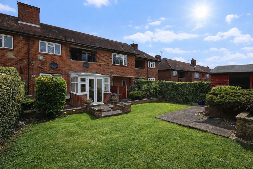 Property photo 1 of 19