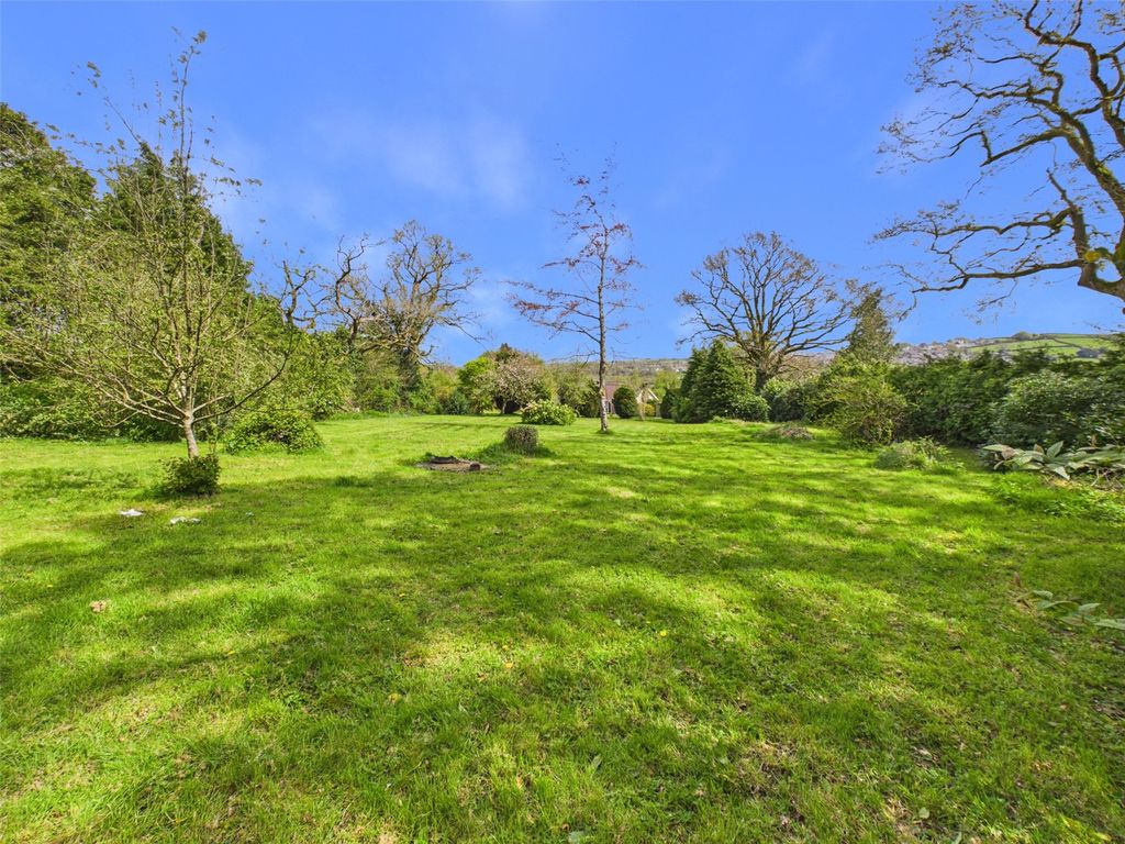 Property photo 3 of 7 Plot