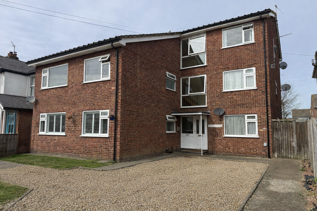 Property photo 1 of 5