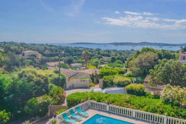 Property photo 3 of 6