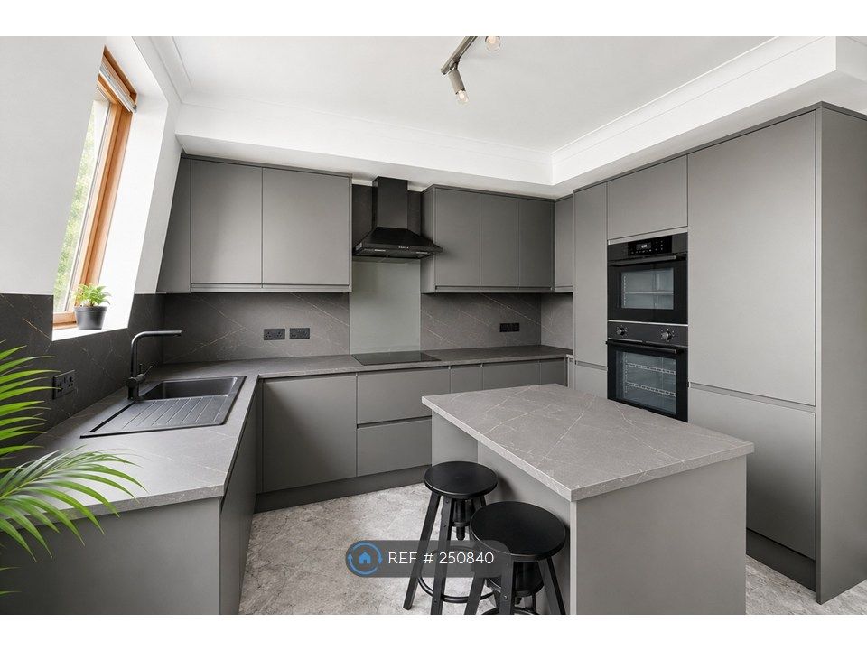 Property photo 1 of 9 Kitchen And Dining Room