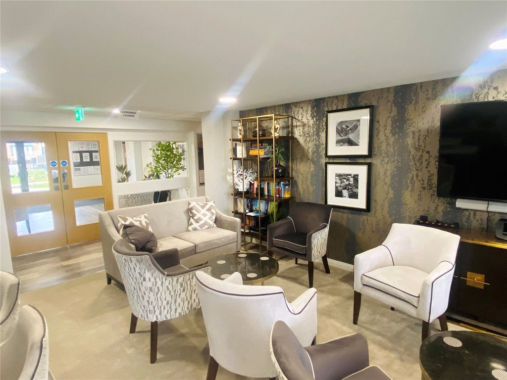 Property photo 1 of 15 Communal Lounge