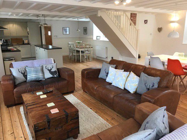 Property photo 2 of 27 Picture No. 28