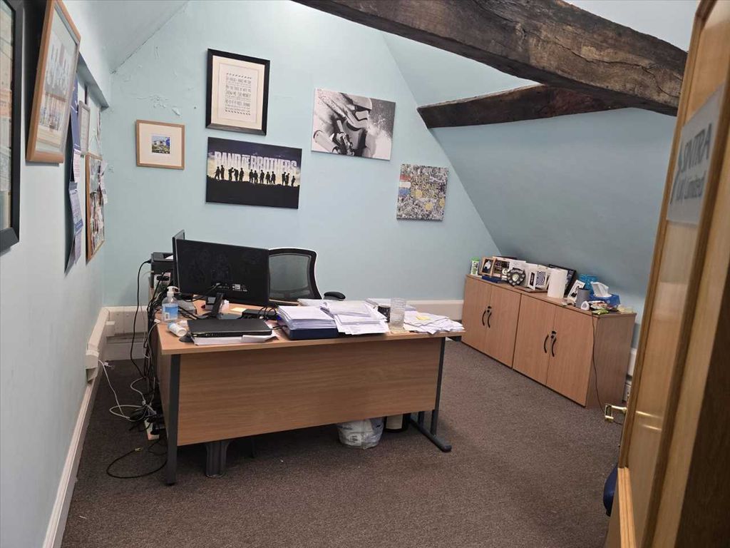 Property photo 3 of 5 Office Two