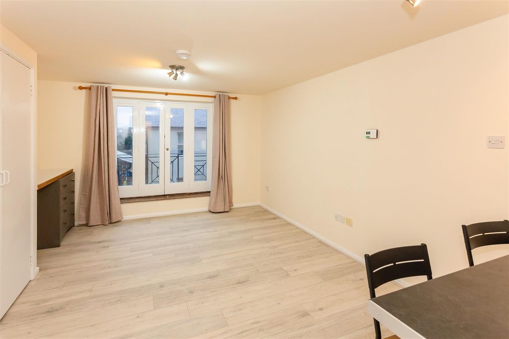 Property photo 2 of 6 Living Bedroom1.Jpg