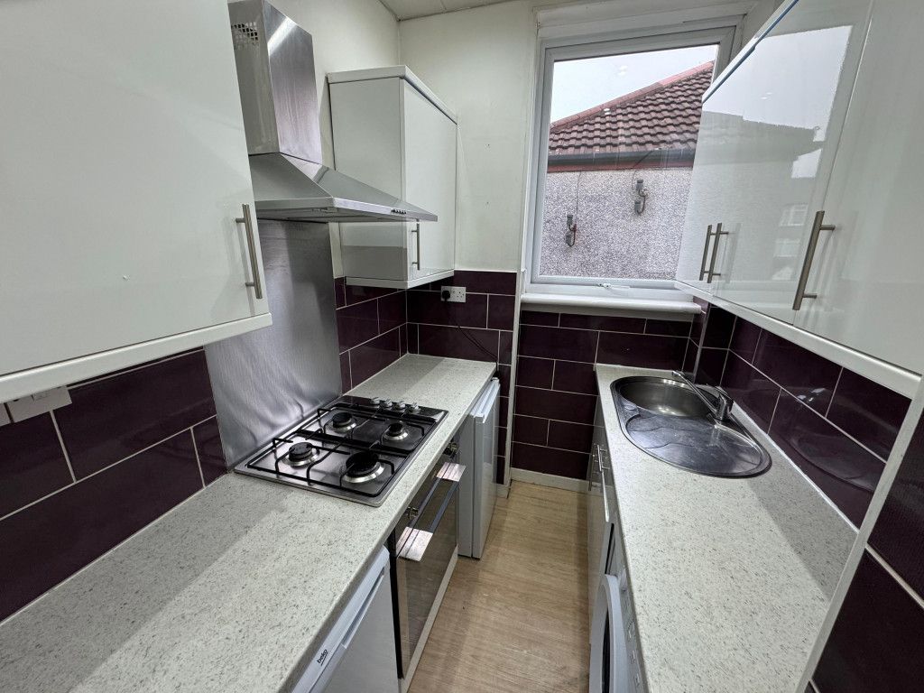 Property photo 3 of 24