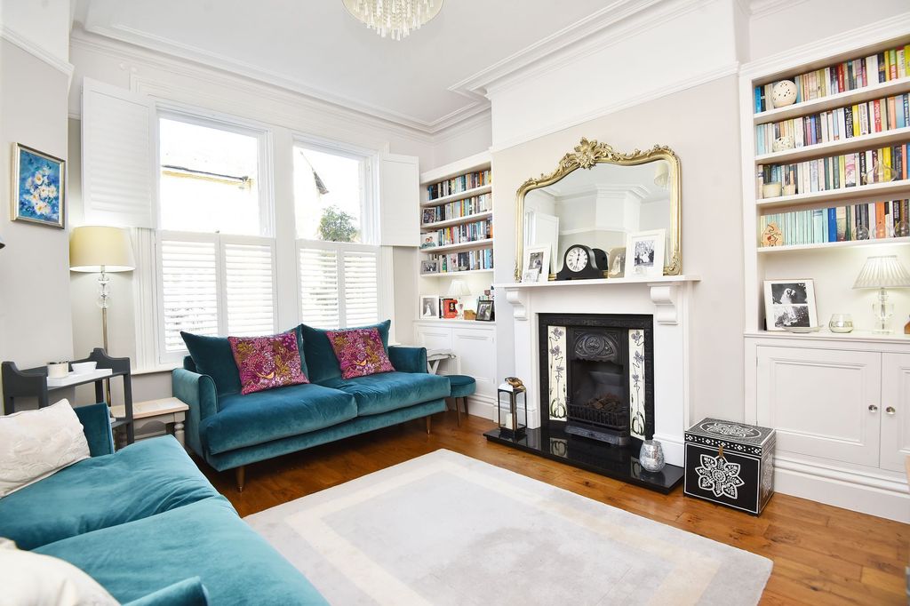 Property photo 3 of 16