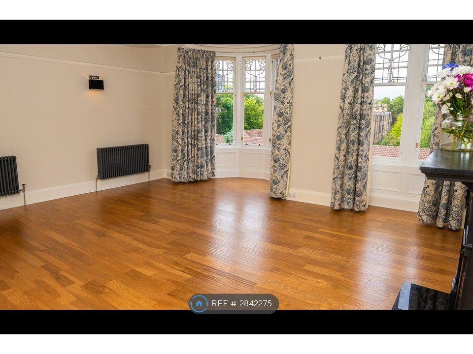Property photo 1 of 35