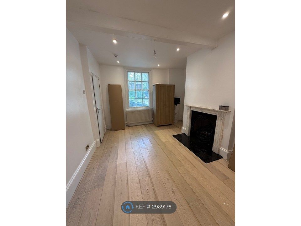 Property photo 3 of 16 Double Bed Room/ Big Reception