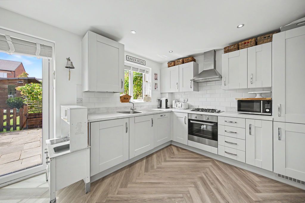 Property photo 3 of 26 Kitchen Diner