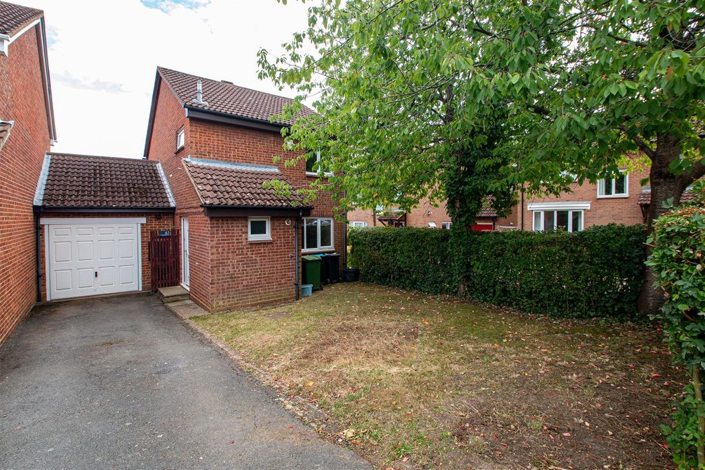 Property photo 1 of 11 61Sum.Jpg