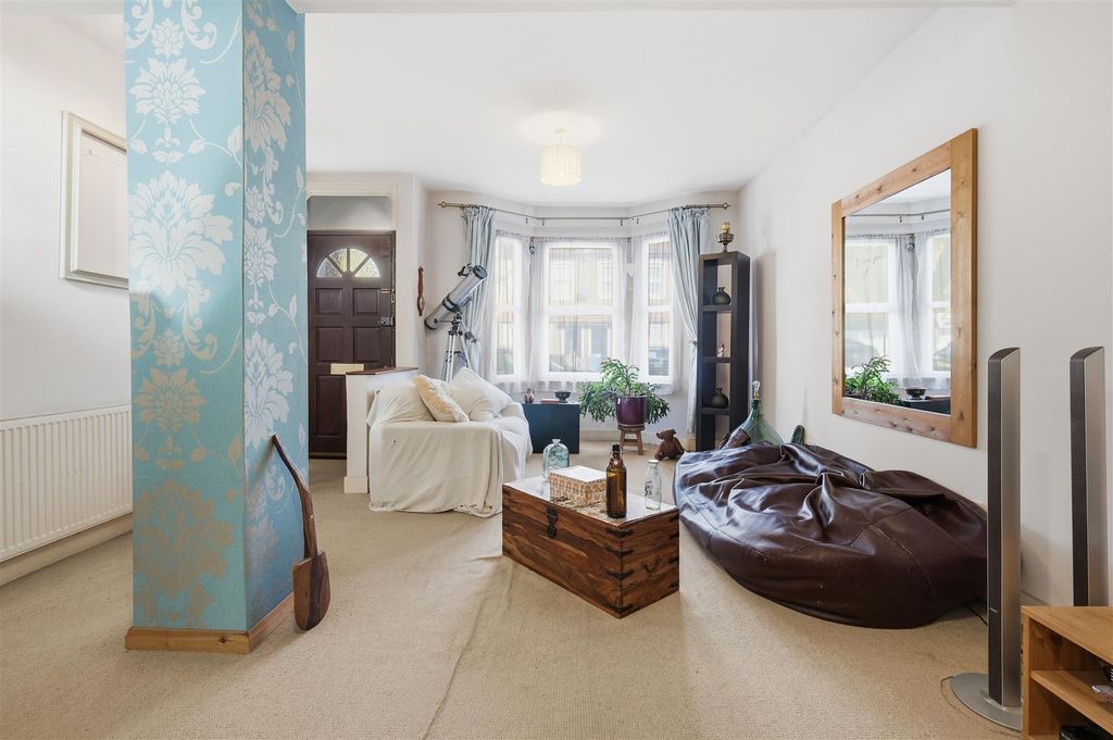 Property photo 2 of 14 Img_2181.Jpg