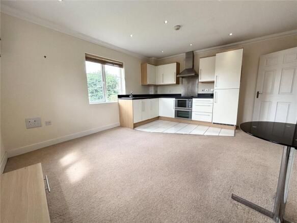 Property photo 3 of 12 Jag4