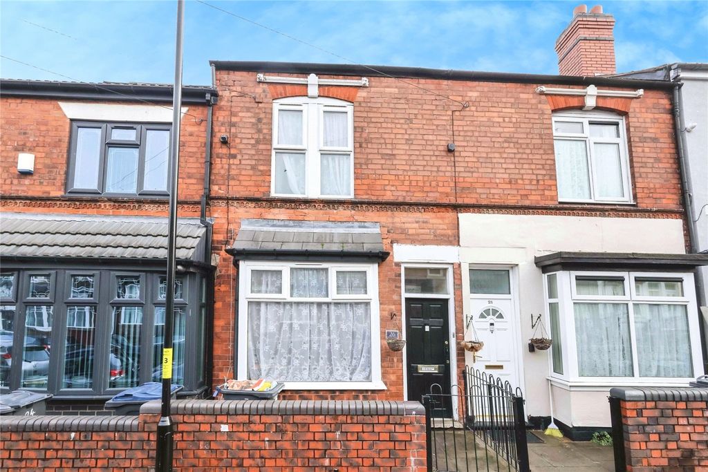 Property photo 1 of 19 Picture No. 04