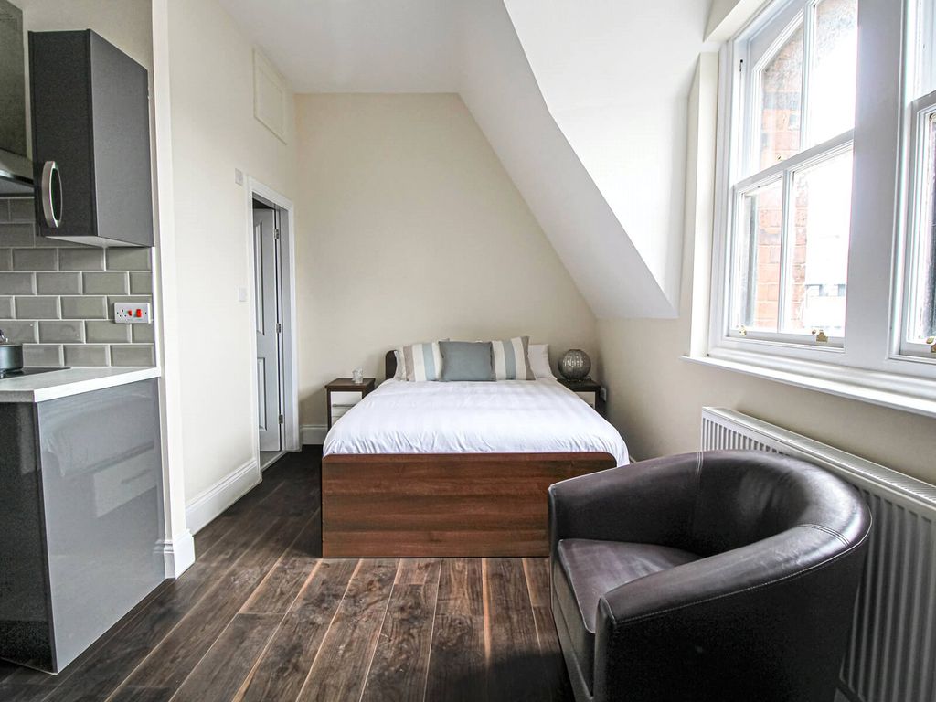 Property photo 3 of 6