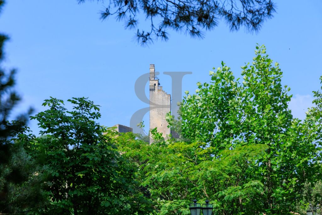 Property photo 3 of 27