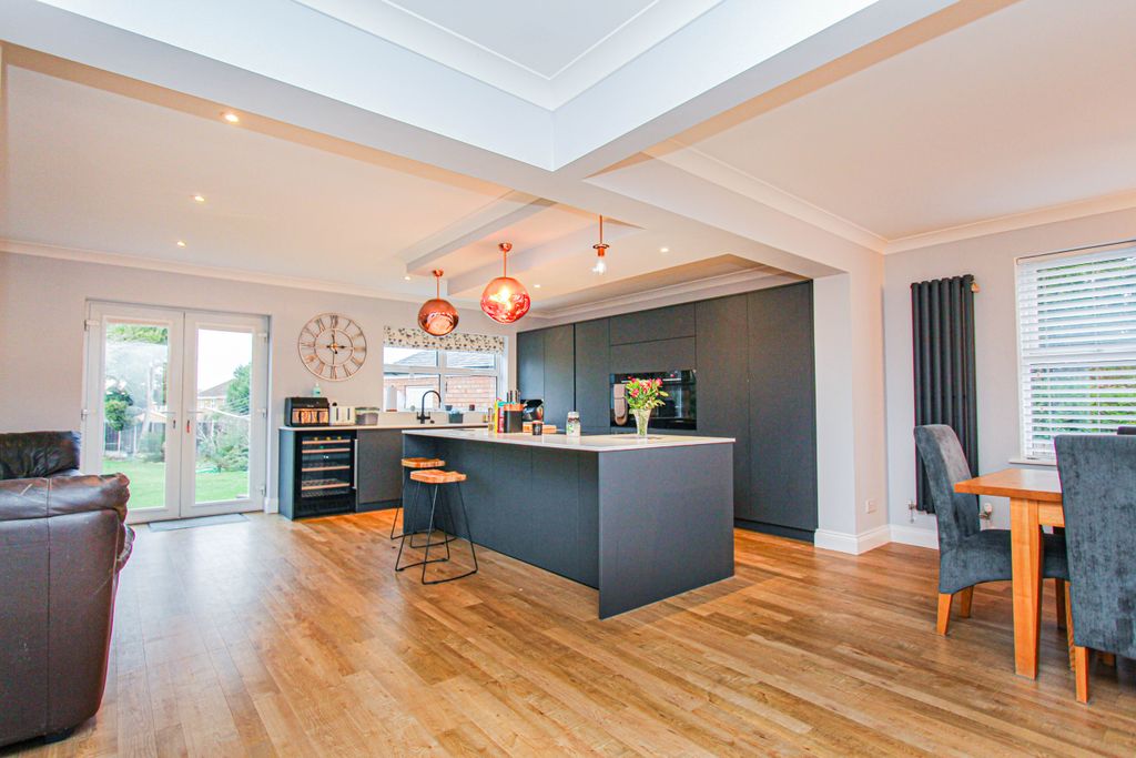 Property photo 2 of 18 Open Plan Kitchen/Family Room