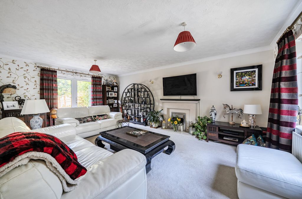 Property photo 2 of 25 1493316-11-6A5536...