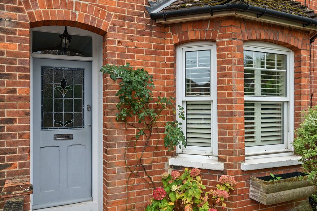 Property photo 2 of 16 Picture 2