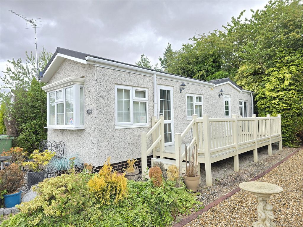 Property photo 1 of 9 Picture No. 05