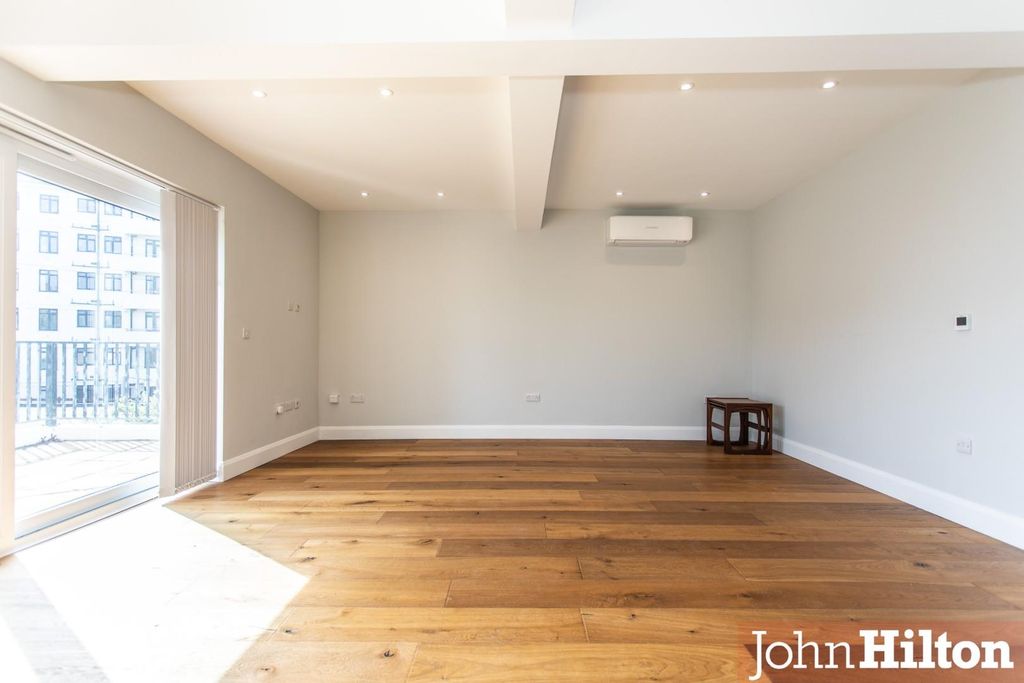 Property photo 3 of 20 Marine Drive-29.Jpg