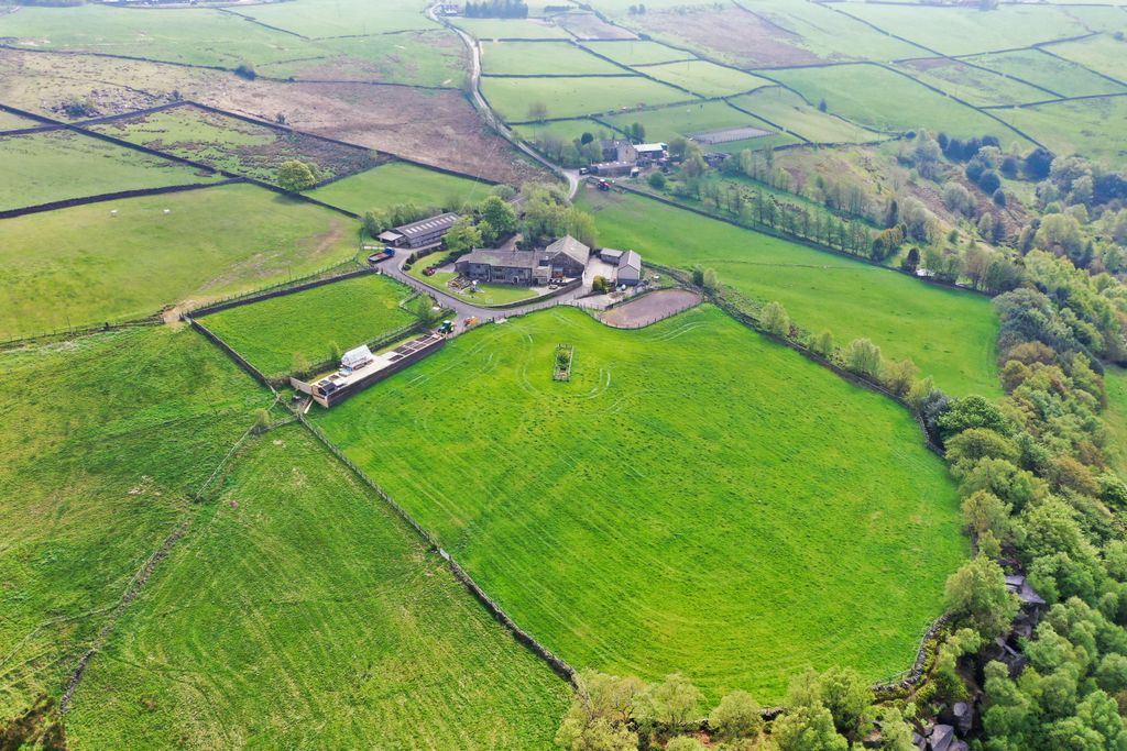 Property photo 2 of 42 Wood Top Farm, Weather Hill Lane, Cragg Vale, Hebden Bridge, Hx7 5Tx
