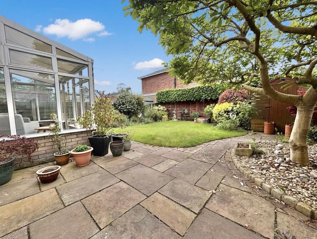 Property photo 3 of 14