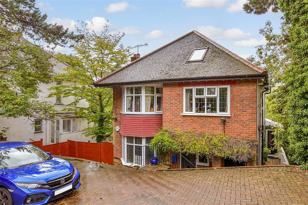 Property photo 1 of 11 External (Web) *