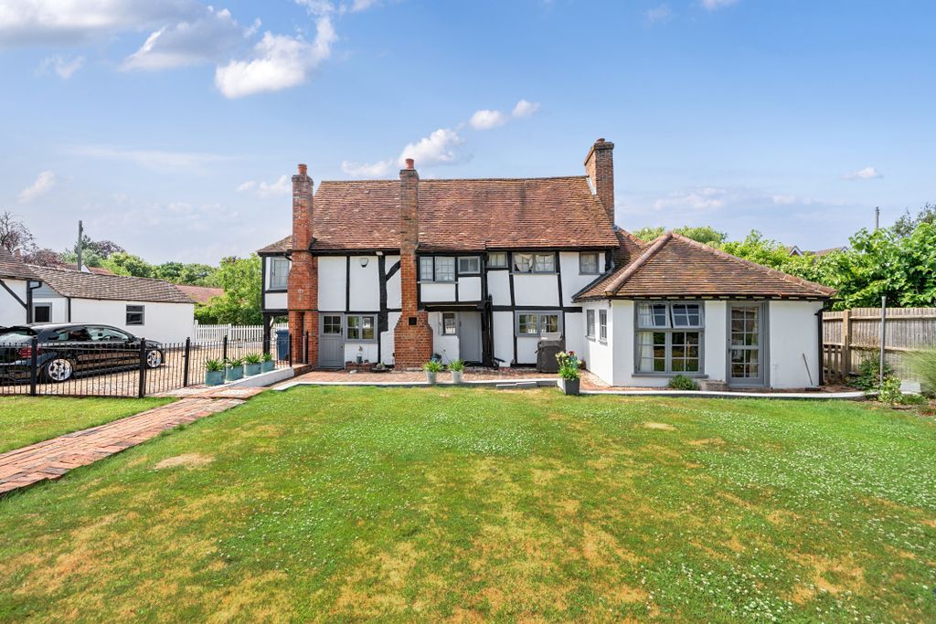 Property photo 3 of 17