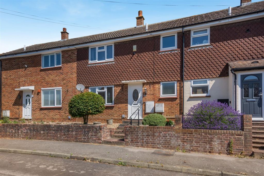 Property photo 1 of 19 8695488-Exterior01.Jpg