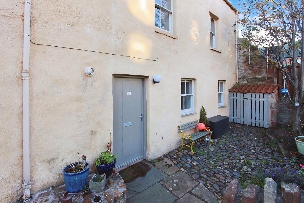 Property photo 1 of 12 Exterior