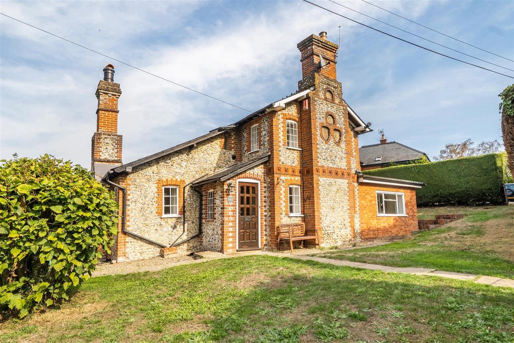Property photo 1 of 16 14-6Abe21155d8c8-1-6Abc44A3Da22B-1527537 (13)-1-14