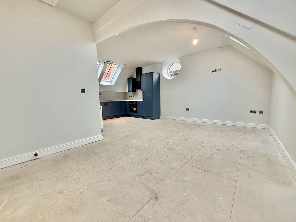 Additional image 7 of 2 bed flat for saleVicar Street, Sedgley, Dudley DY3