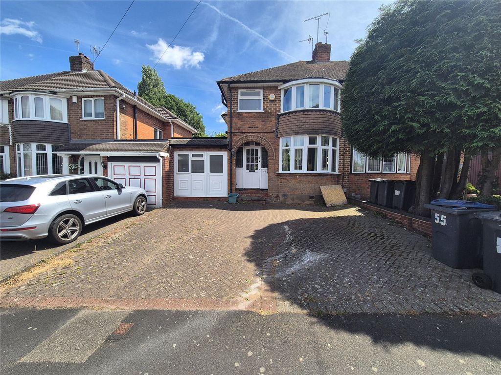 Property photo 1 of 1 Front
