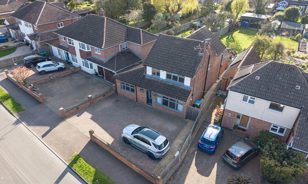 Property photo 1 of 39