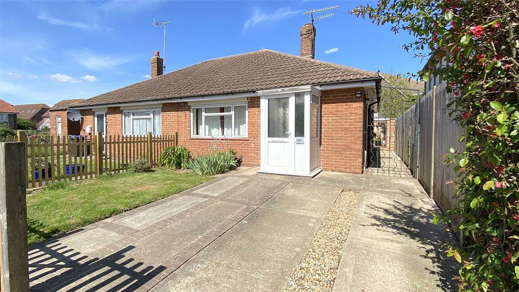 Property photo 1 of 10 Picture No. 12