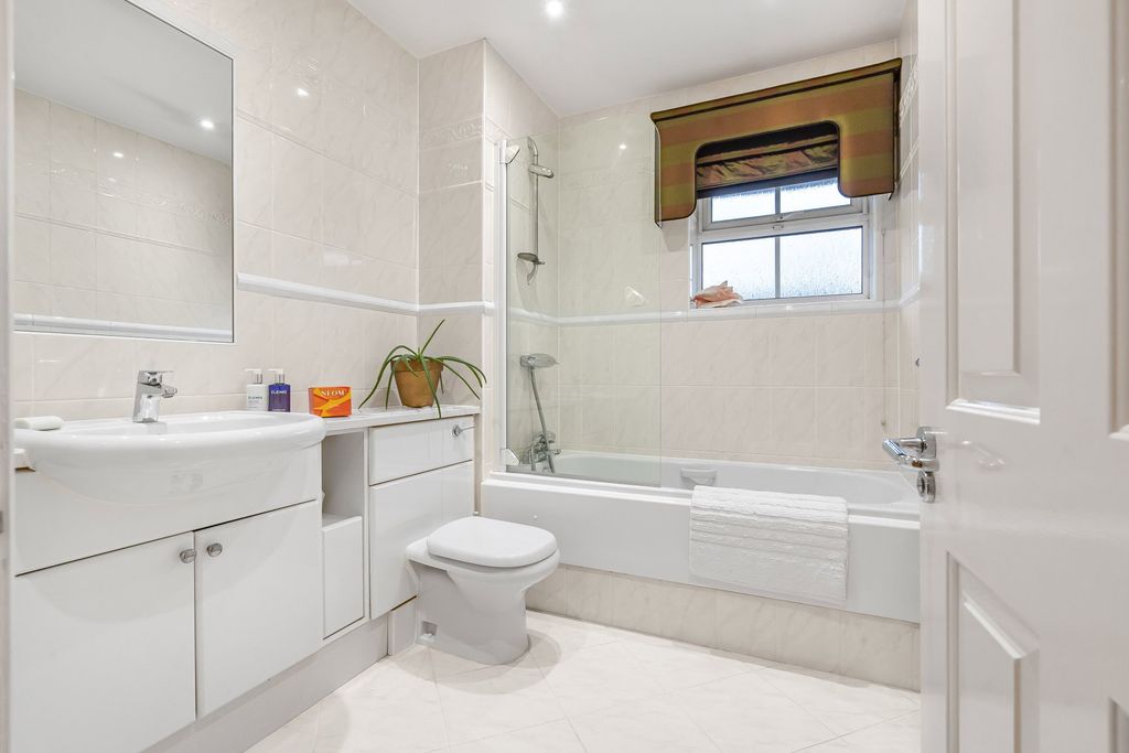 Additional image 26 of 4 bed detached house for saleBrassey Hill, Oxted RH8