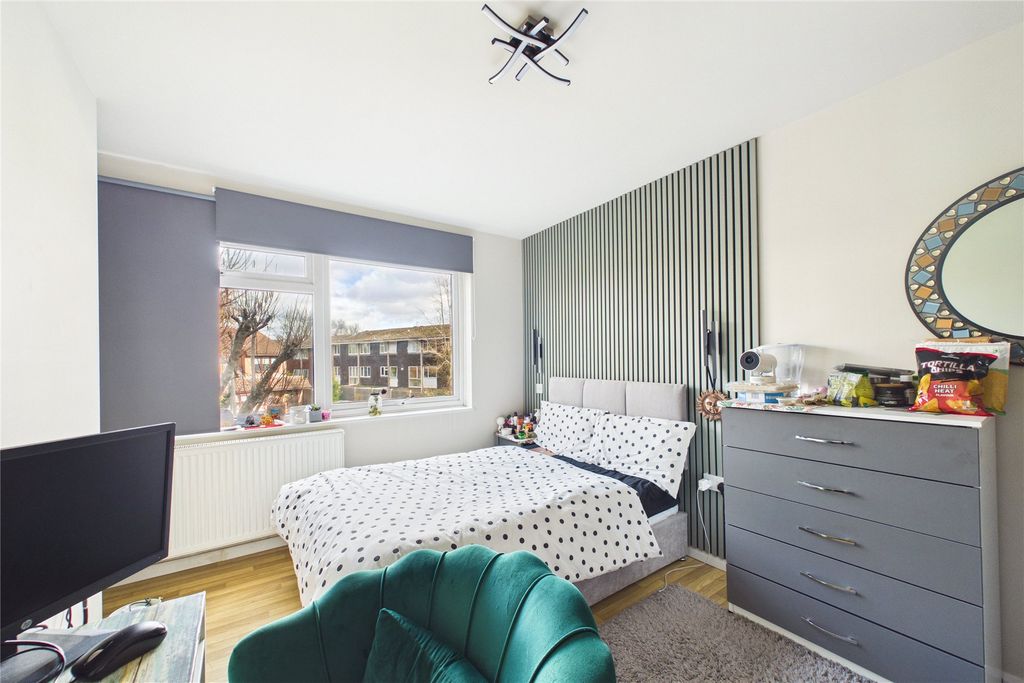 Property photo 2 of 6 Picture No. 07