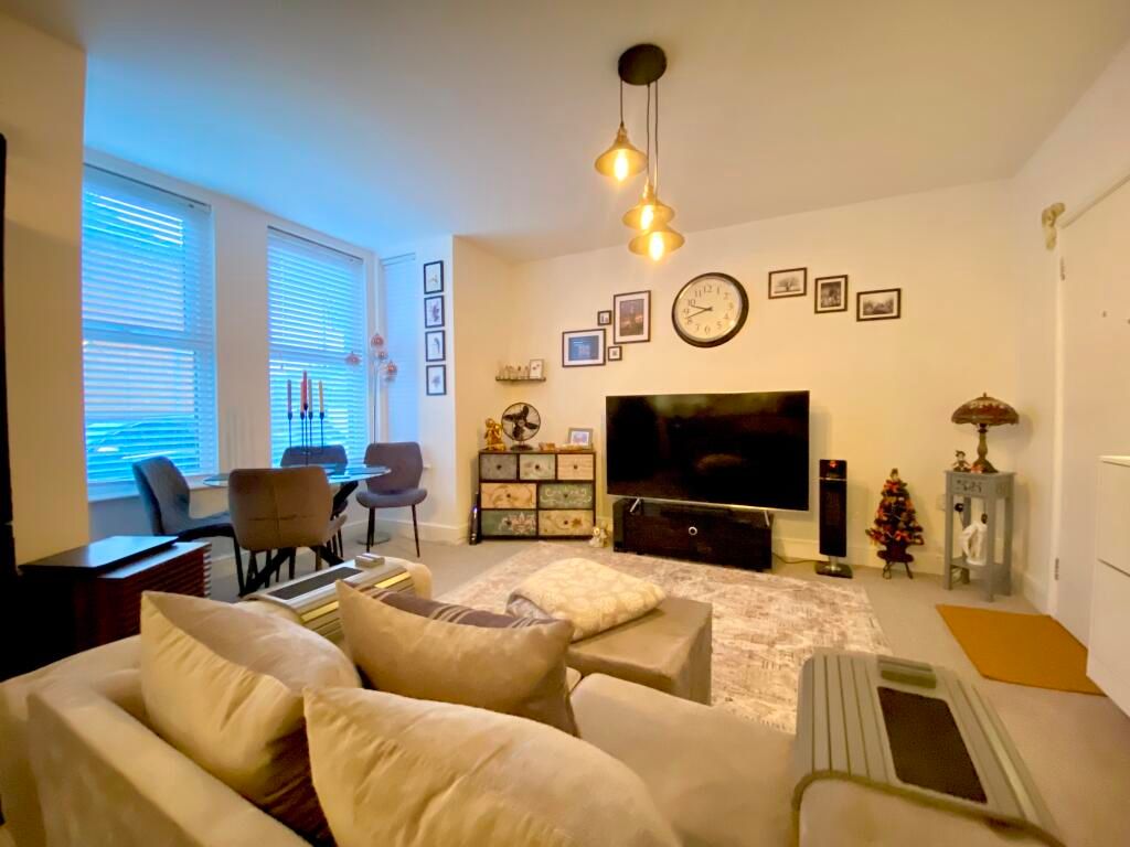 Property photo 2 of 6